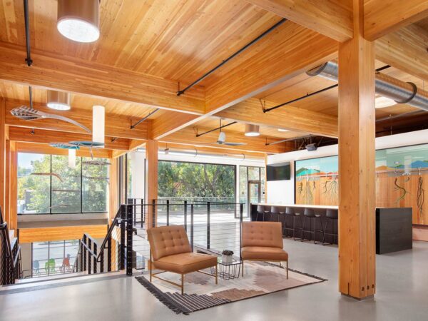DPR Office / Smithgroup / photo Chad Davies
