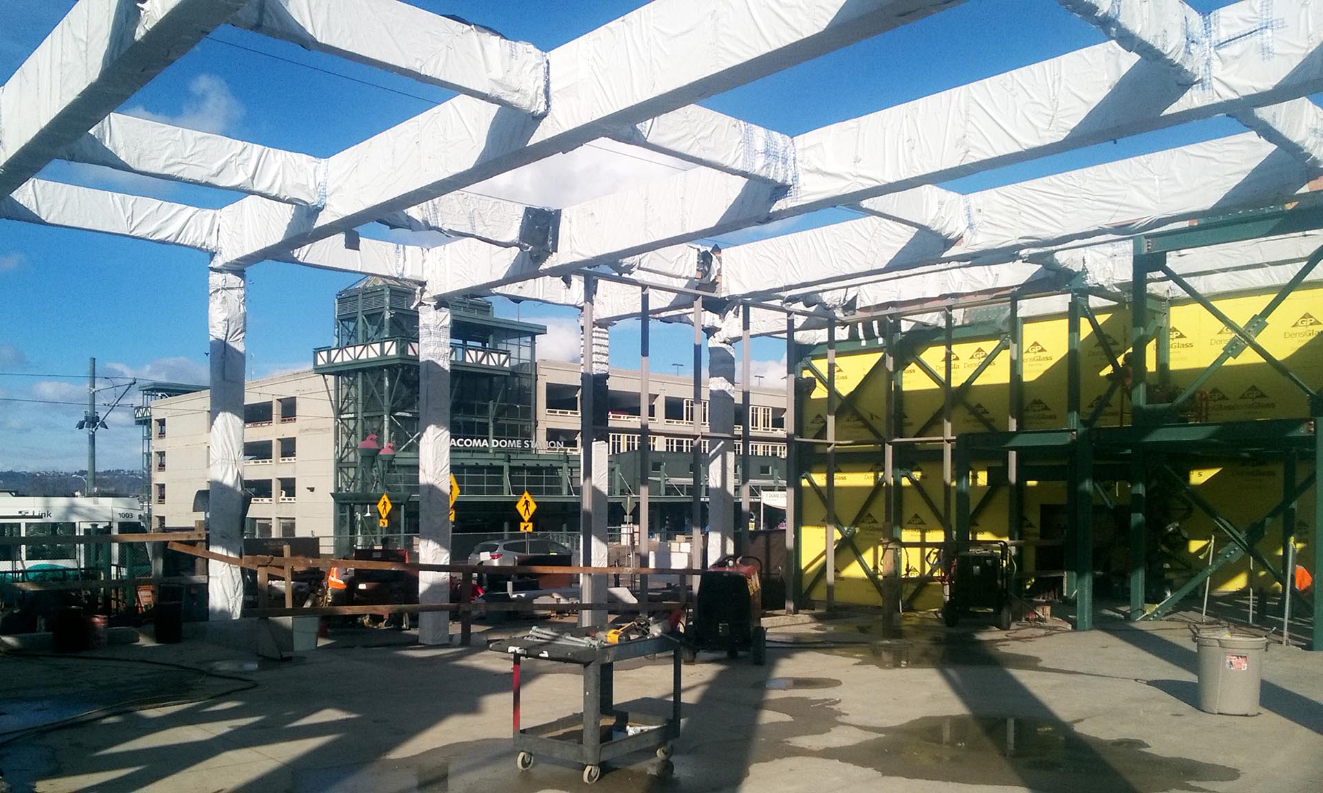 Amtrak Cascades Station exterior under construction