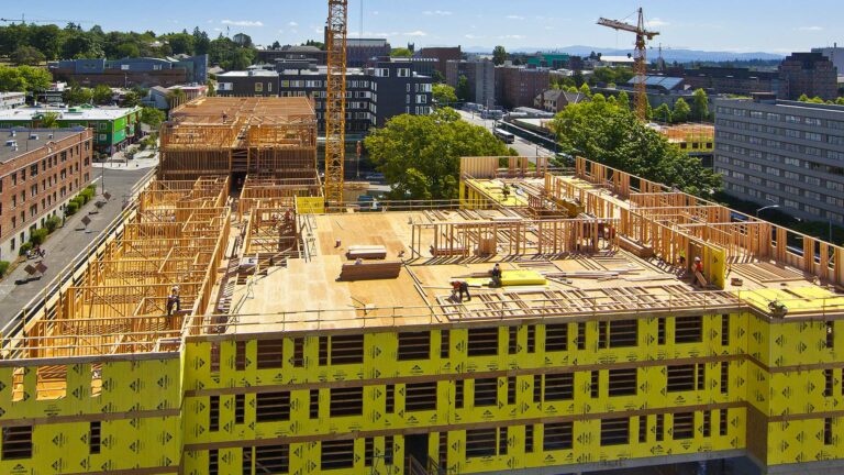 University of Washington Student Housing / Mahlum / photo WG Clark Construction