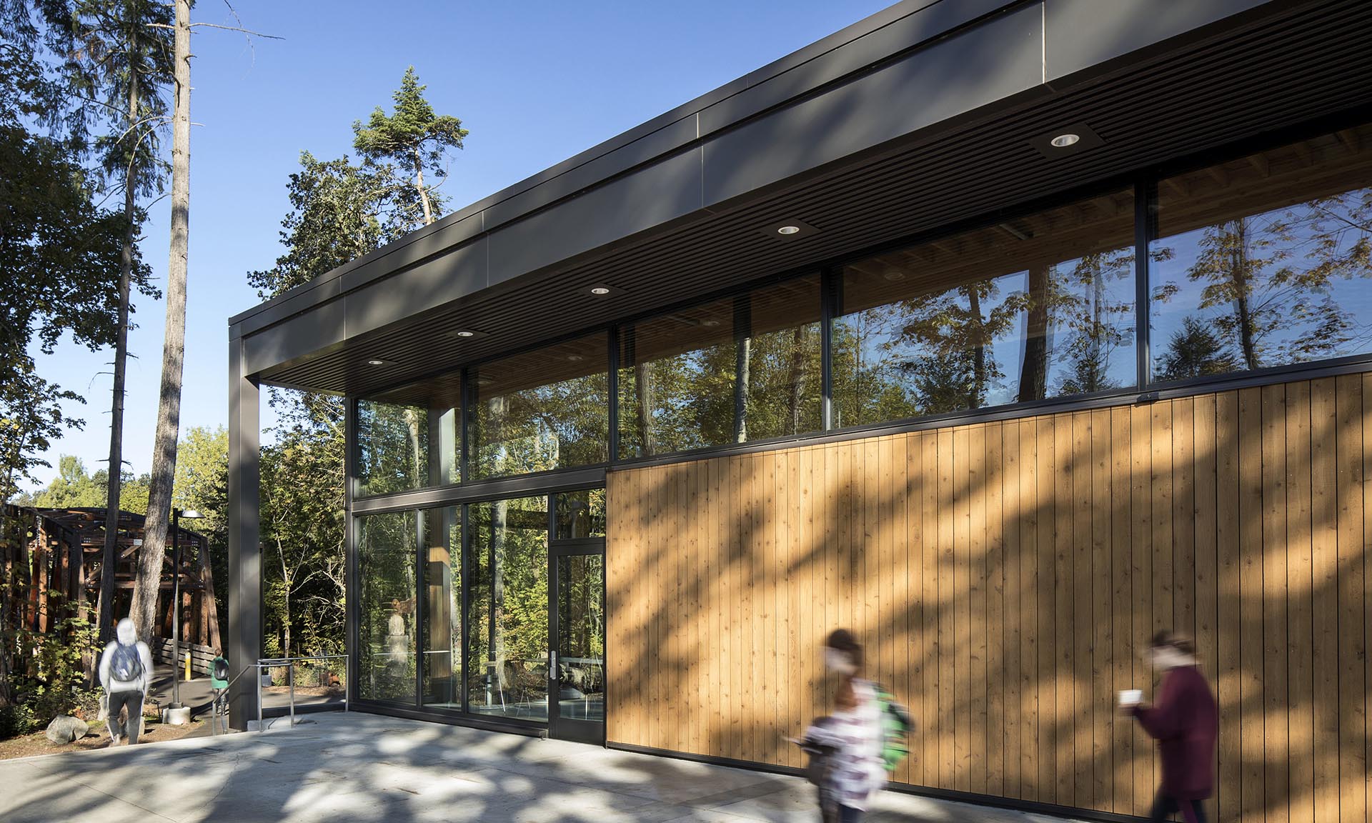 George Fox University Canyon Commons exterior