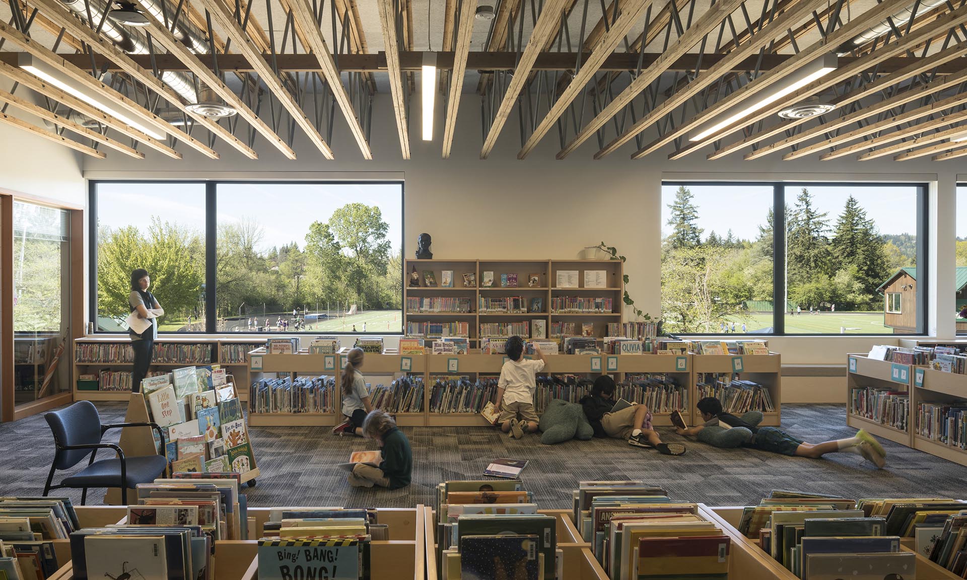 Oregon Episcopal School library