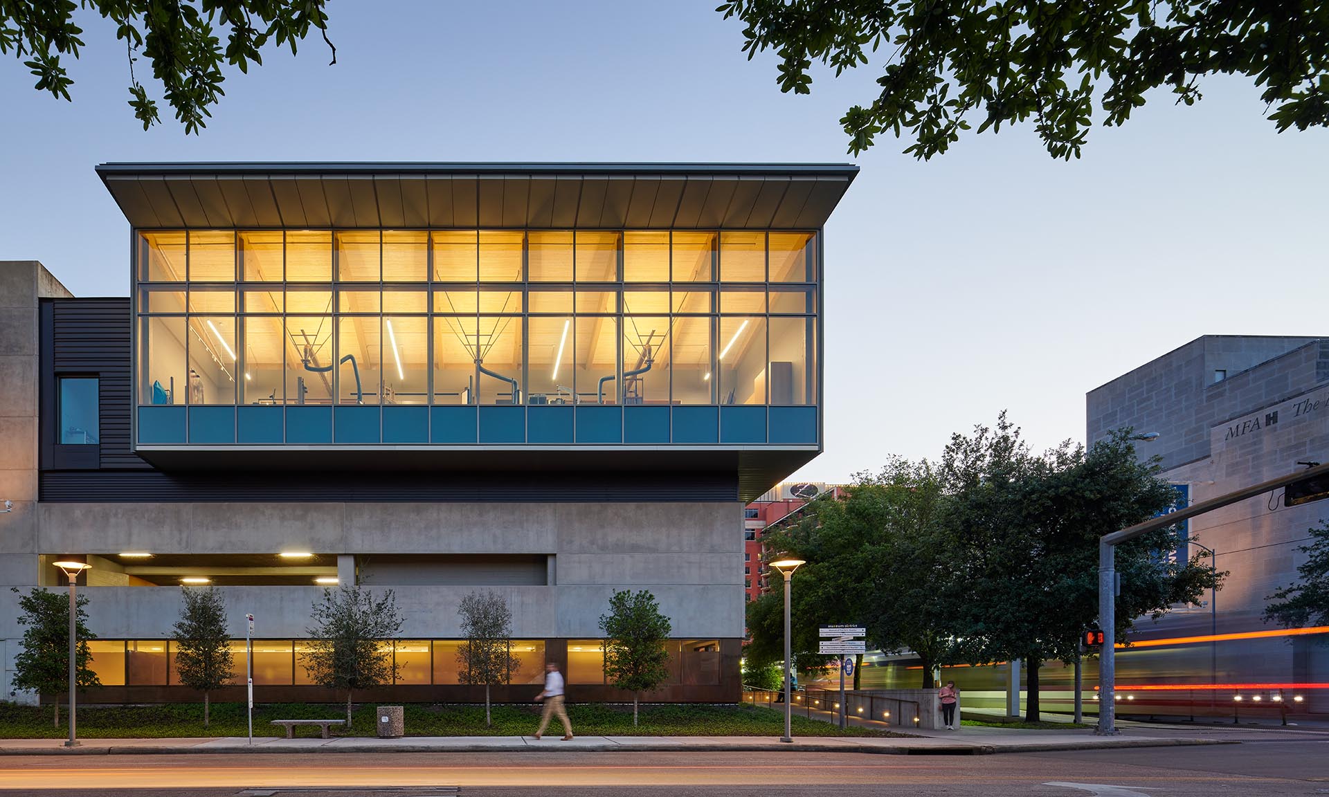 Sarah Campbell Blaffer Foundation Center for Conservation exterior lit up