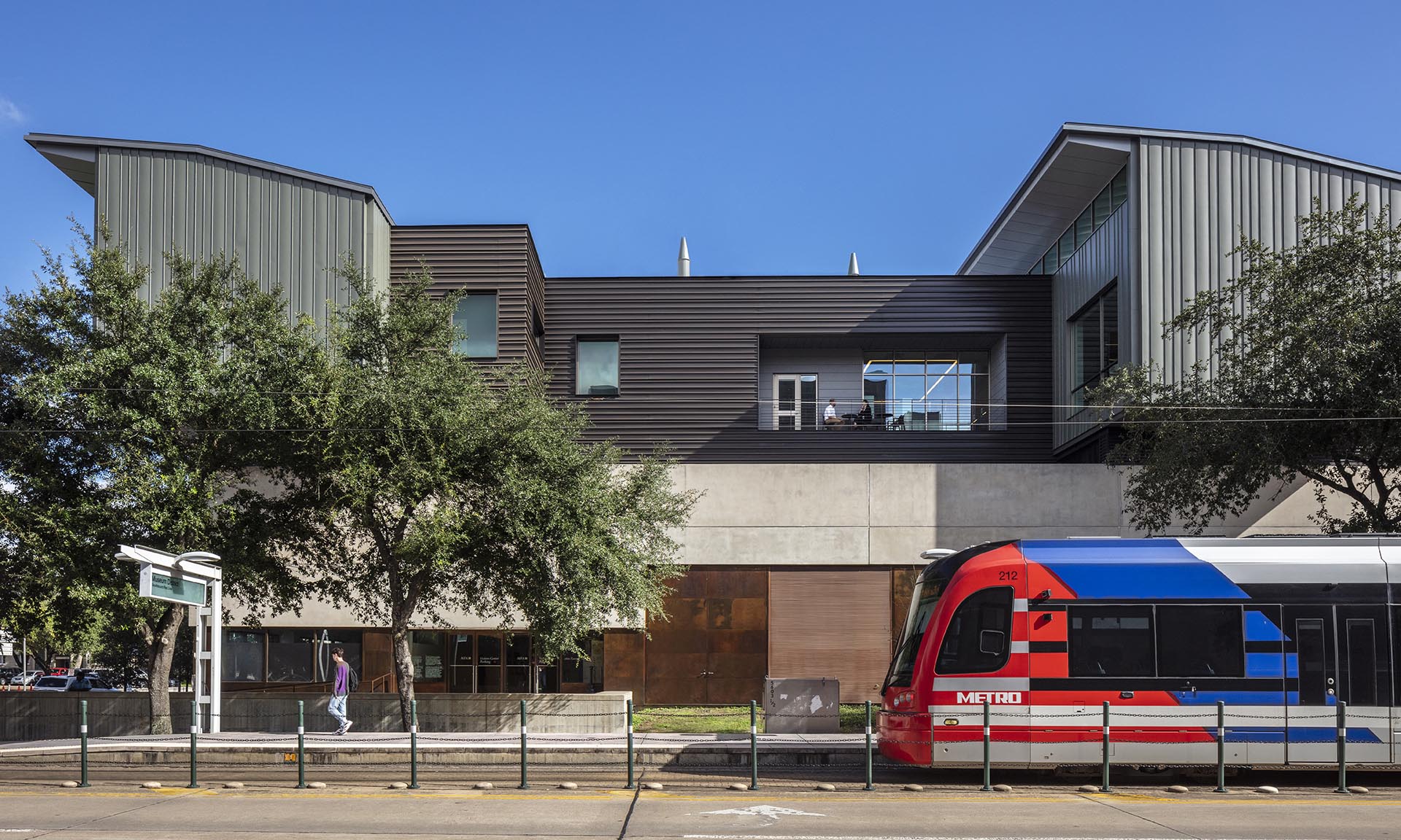 Sarah Campbell Blaffer Foundation Center for Conservation exterior