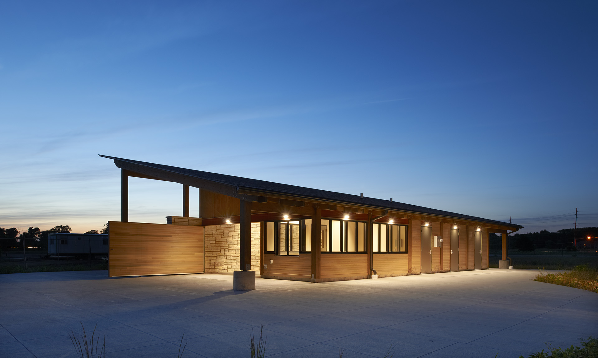 Terry Trueblood Boathouse at dawn